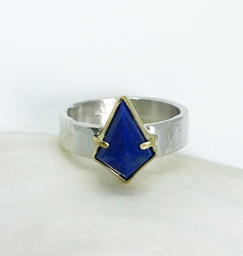 Rosecut Kite blue Lapis Lazuli Ring