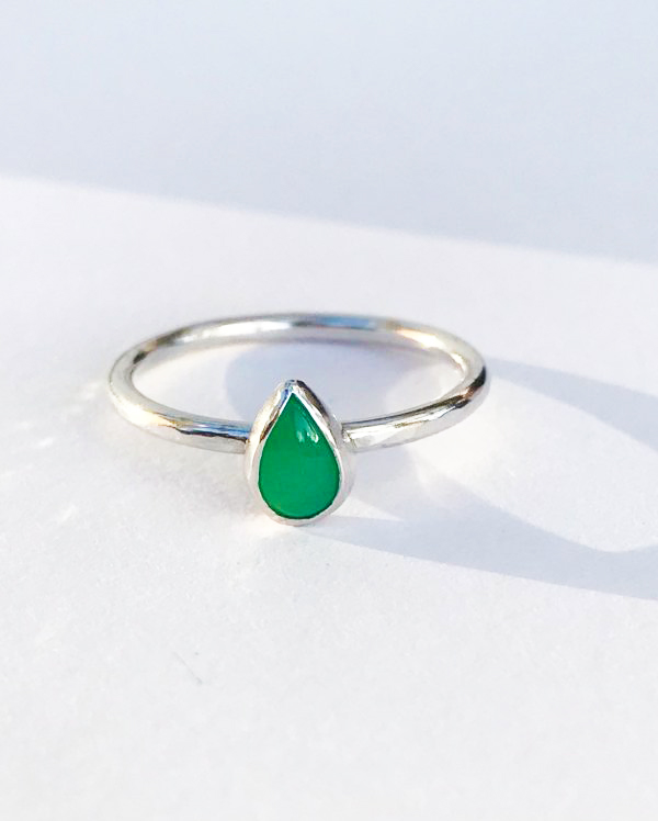 Green gemstone ring (Chrysoprase) with silver